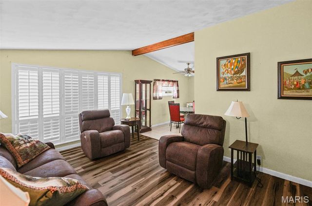 803 Amherst Drive, East Alton, IL 62024