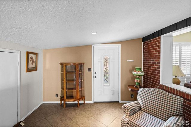 803 Amherst Drive, East Alton, IL 62024