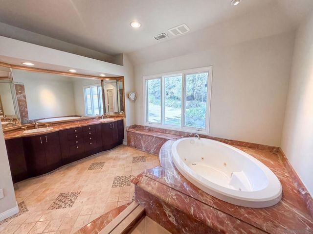 30181 Via Maria Elena, Bonsall, CA 92003