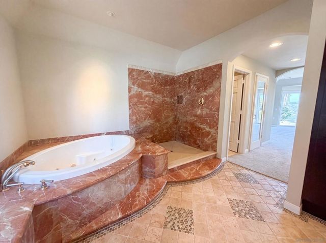 30181 Via Maria Elena, Bonsall, CA 92003