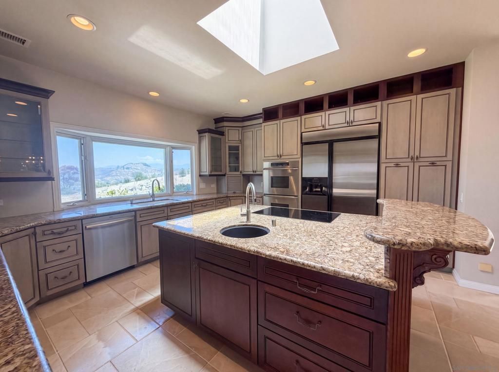 30181 Via Maria Elena, Bonsall, CA 92003