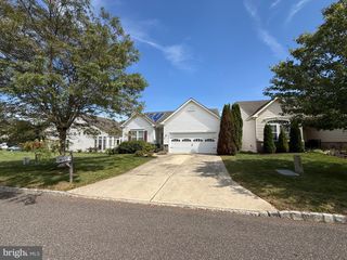 38 HEARTHSTONE BLVD, Pemberton, NJ 08068