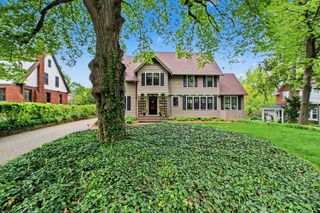 2105 Devonshire Road, Ann Arbor, MI 48104