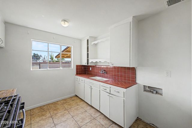 4501 W CRITTENDEN Lane, Phoenix, AZ 85031