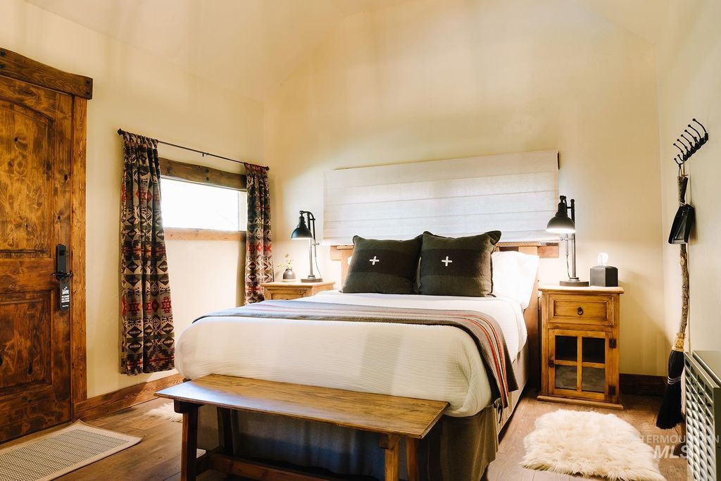 13450 Salmon River, Riggins, ID 83549 photo 28