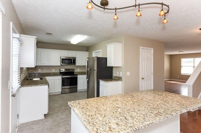 2856 Park Knoll Dr, Mount Juliet, TN 37122