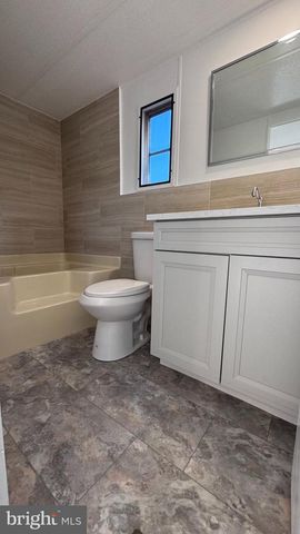 15642 DEER LODGE DR, Hagerstown, MD 21740