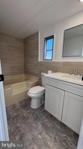 15642 DEER LODGE DR, Hagerstown, MD 21740