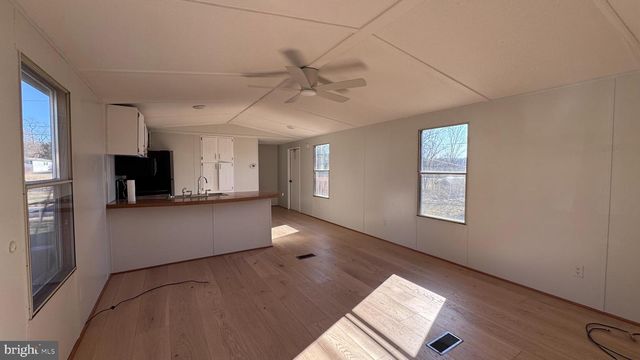 15642 DEER LODGE DR, Hagerstown, MD 21740