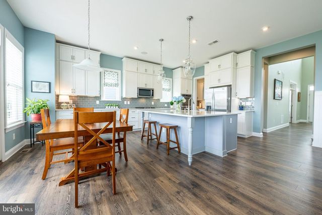 25766 FORERUNNER LN, Aldie, VA 20105