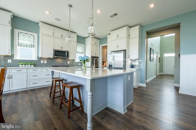 25766 FORERUNNER LN, Aldie, VA 20105