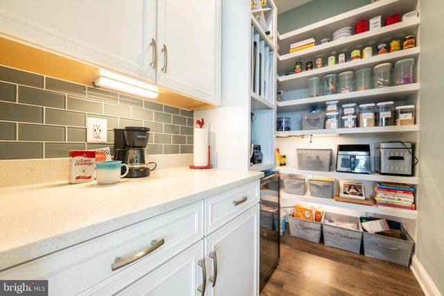 25766 FORERUNNER LN, Aldie, VA 20105