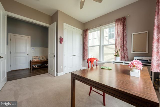 25766 FORERUNNER LN, Aldie, VA 20105