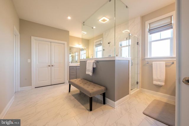 25766 FORERUNNER LN, Aldie, VA 20105