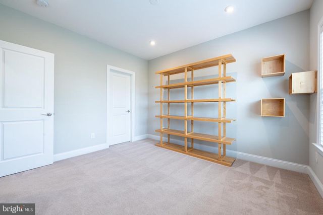 25766 FORERUNNER LN, Aldie, VA 20105