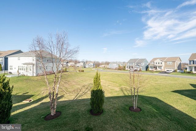 25766 FORERUNNER LN, Aldie, VA 20105