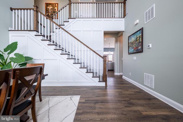 25766 FORERUNNER LN, Aldie, VA 20105