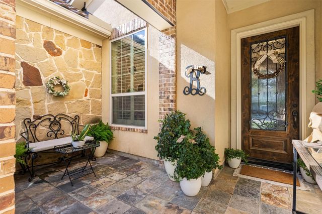 87 Lake View Loop, Fulshear, TX 77441