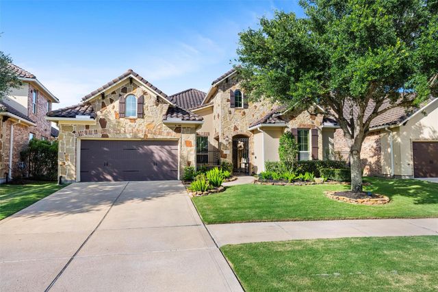 87 Lake View Loop, Fulshear, TX 77441