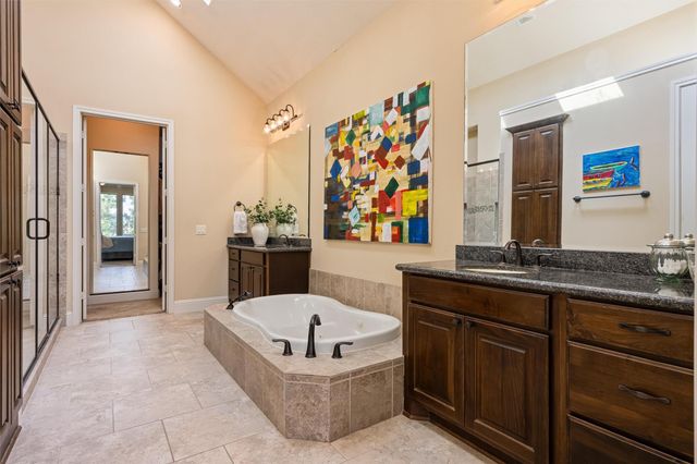 87 Lake View Loop, Fulshear, TX 77441