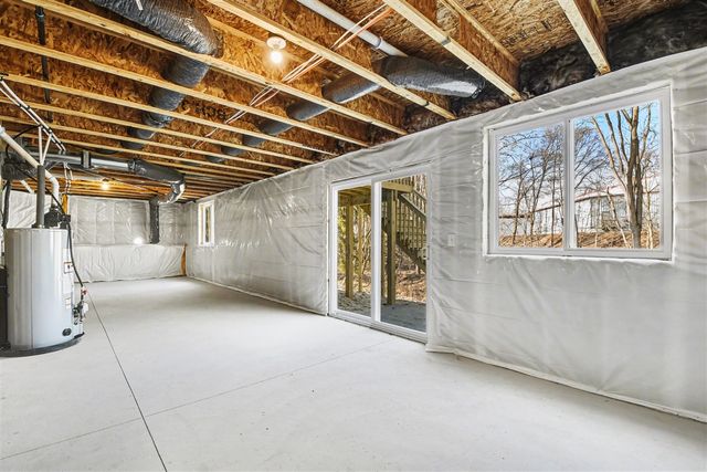 1005 Cedarwood Drive, Greenville, MI 48838