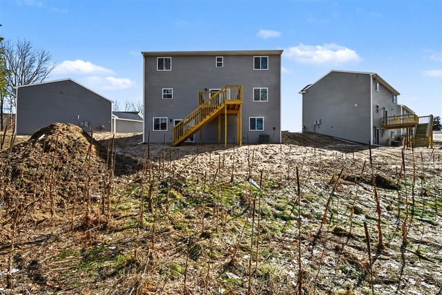 1005 Cedarwood Drive, Greenville, MI 48838