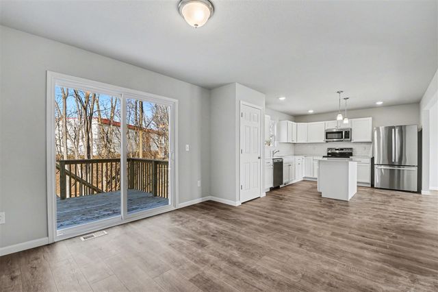 1005 Cedarwood Drive, Greenville, MI 48838