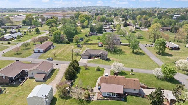 233 Algonquin Trail, Somerset, KY 42501