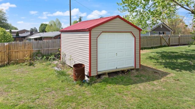 233 Algonquin Trail, Somerset, KY 42501