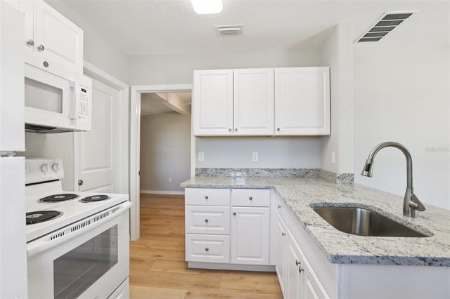 13135 4TH STREET E, Madeira Beach, FL 33708