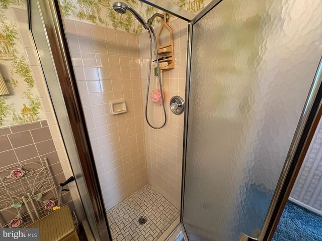 13039 RICHWOOD RD, Philadelphia, PA 19116