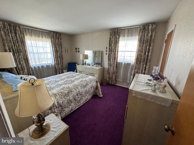 13039 RICHWOOD RD, Philadelphia, PA 19116