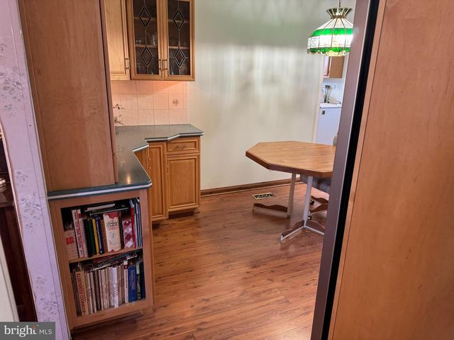 13039 RICHWOOD RD, Philadelphia, PA 19116