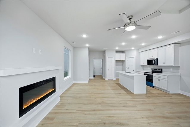 1412 NW 3rd Lane, Grimes, IA 50111