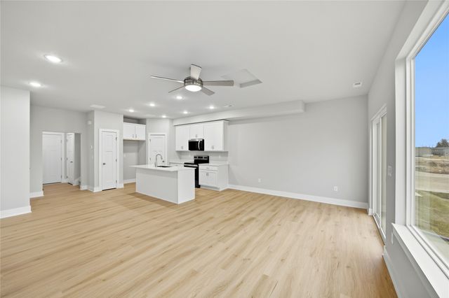 1412 NW 3rd Lane, Grimes, IA 50111