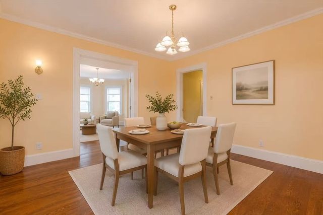 20 Chester St 1, Watertown, MA 02472