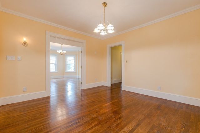 20 Chester St 1, Watertown, MA 02472