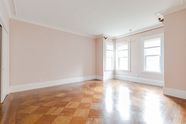 20 Chester St 1, Watertown, MA 02472