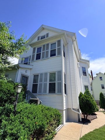 20 Chester St 1, Watertown, MA 02472