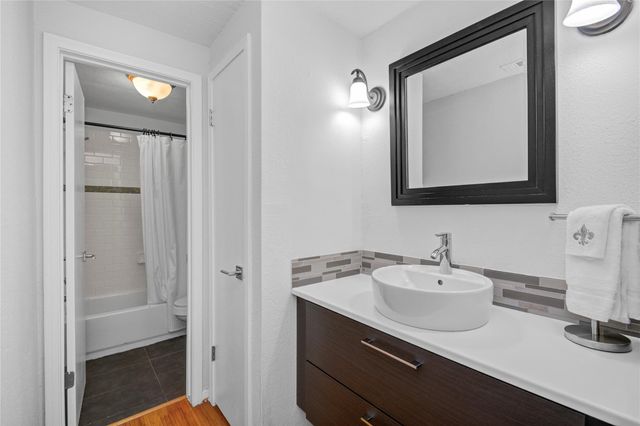 5711 Sugar Hill Drive 35, Houston, TX 77057