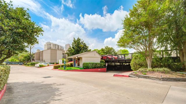 5711 Sugar Hill Drive 35, Houston, TX 77057