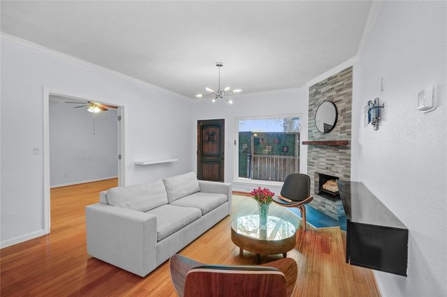 5711 Sugar Hill Drive 35, Houston, TX 77057