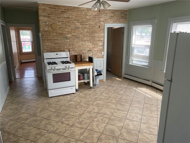 1166 North Main Street, Providence, RI 02906