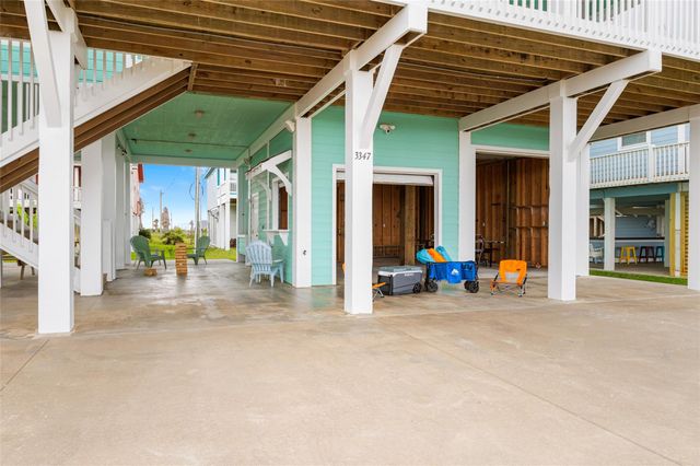 3347 Prides Way, Crystal Beach, TX 77650