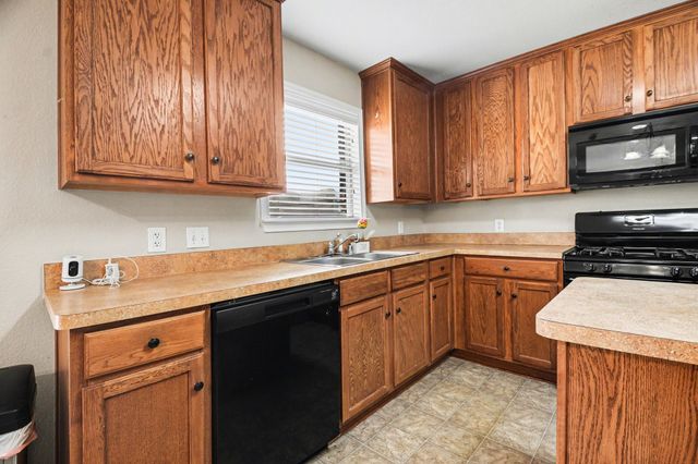 1302 Lake Trail Court, Wylie, TX 75098