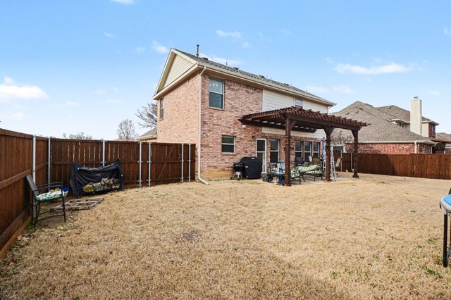 1302 Lake Trail Court, Wylie, TX 75098