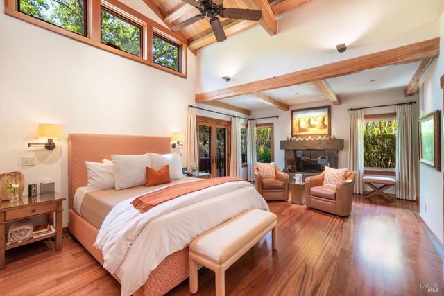 1250 Oakwood Ln, St. Helena, CA 94574