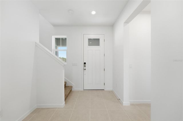 504 GREEN TRACKER AVENUE, Groveland, FL 34736