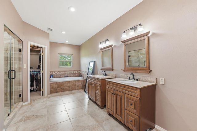 1140 County Road 2274, Cleveland, TX 77327