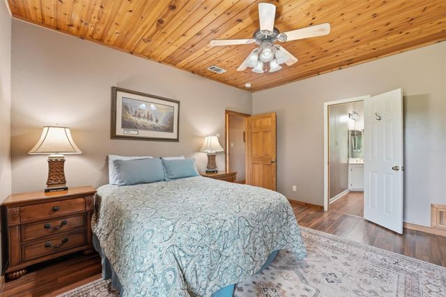 1140 County Road 2274, Cleveland, TX 77327